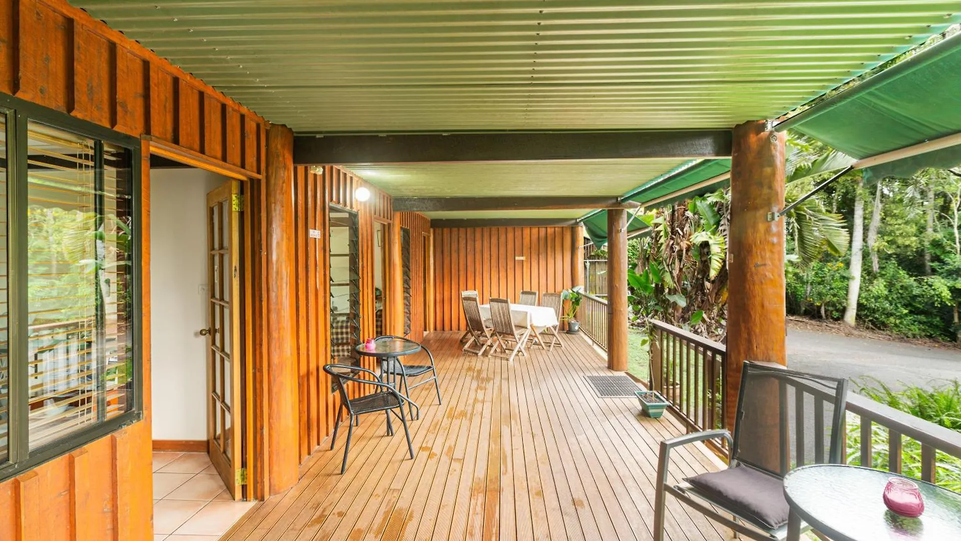 Atherton Blue Gum 4*,