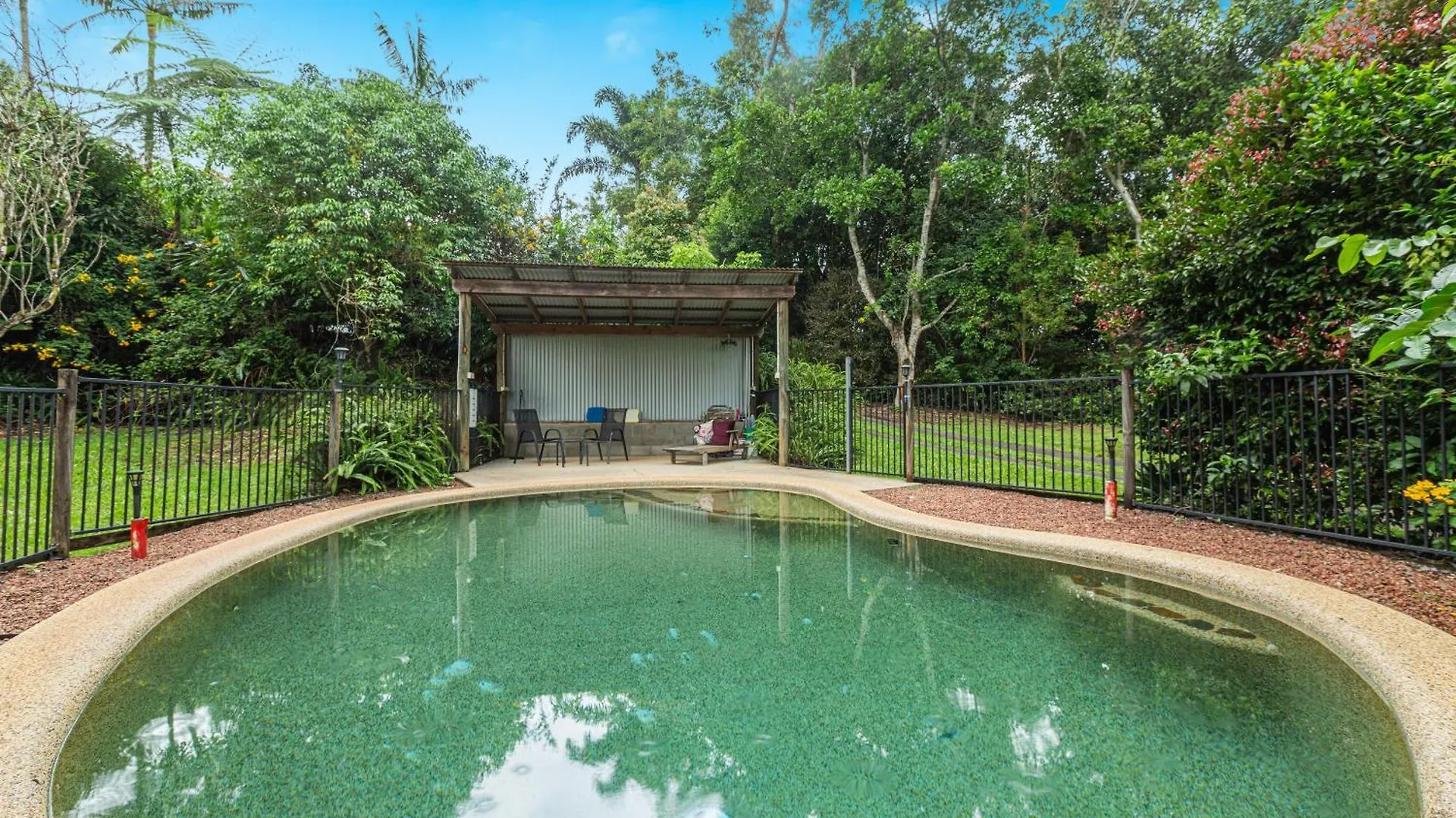 **** Bed & Breakfast Atherton Blue Gum Australia